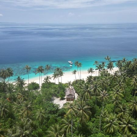 Pinang Island - Private Island Sea View Bungalows Singkil  외부 사진