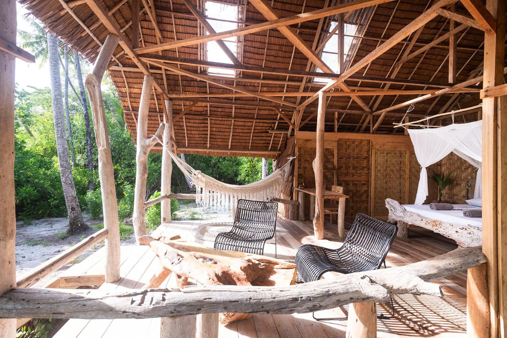 Pinang Island - Private Island Sea View Bungalows Singkil  객실 사진